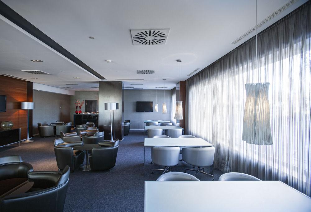 Ac Hotel Huelva By Marriott Ngoại thất bức ảnh
