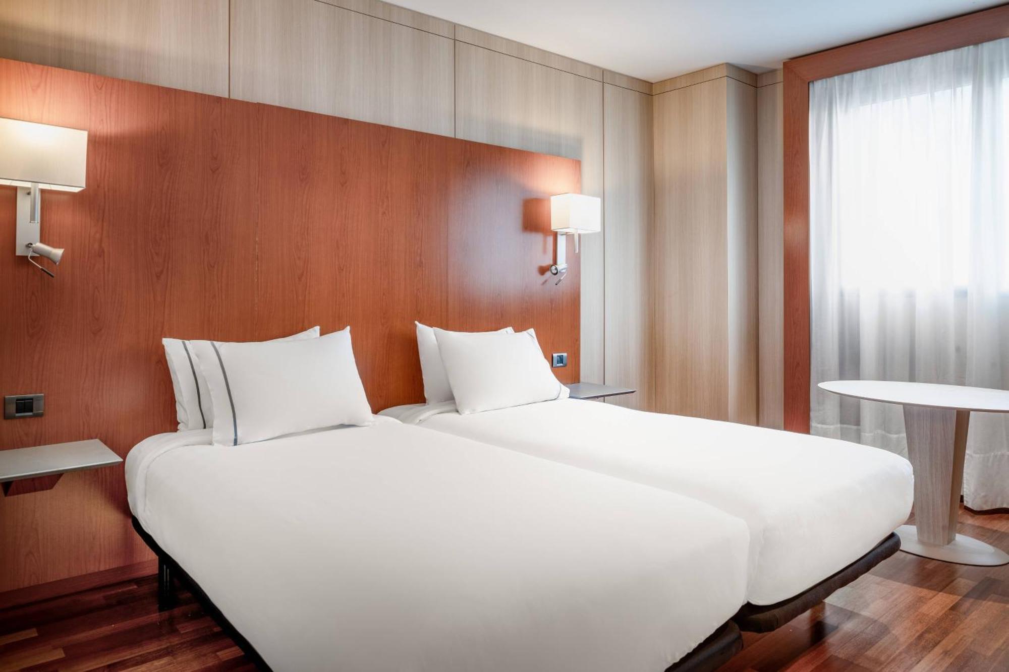 Ac Hotel Huelva By Marriott Ngoại thất bức ảnh