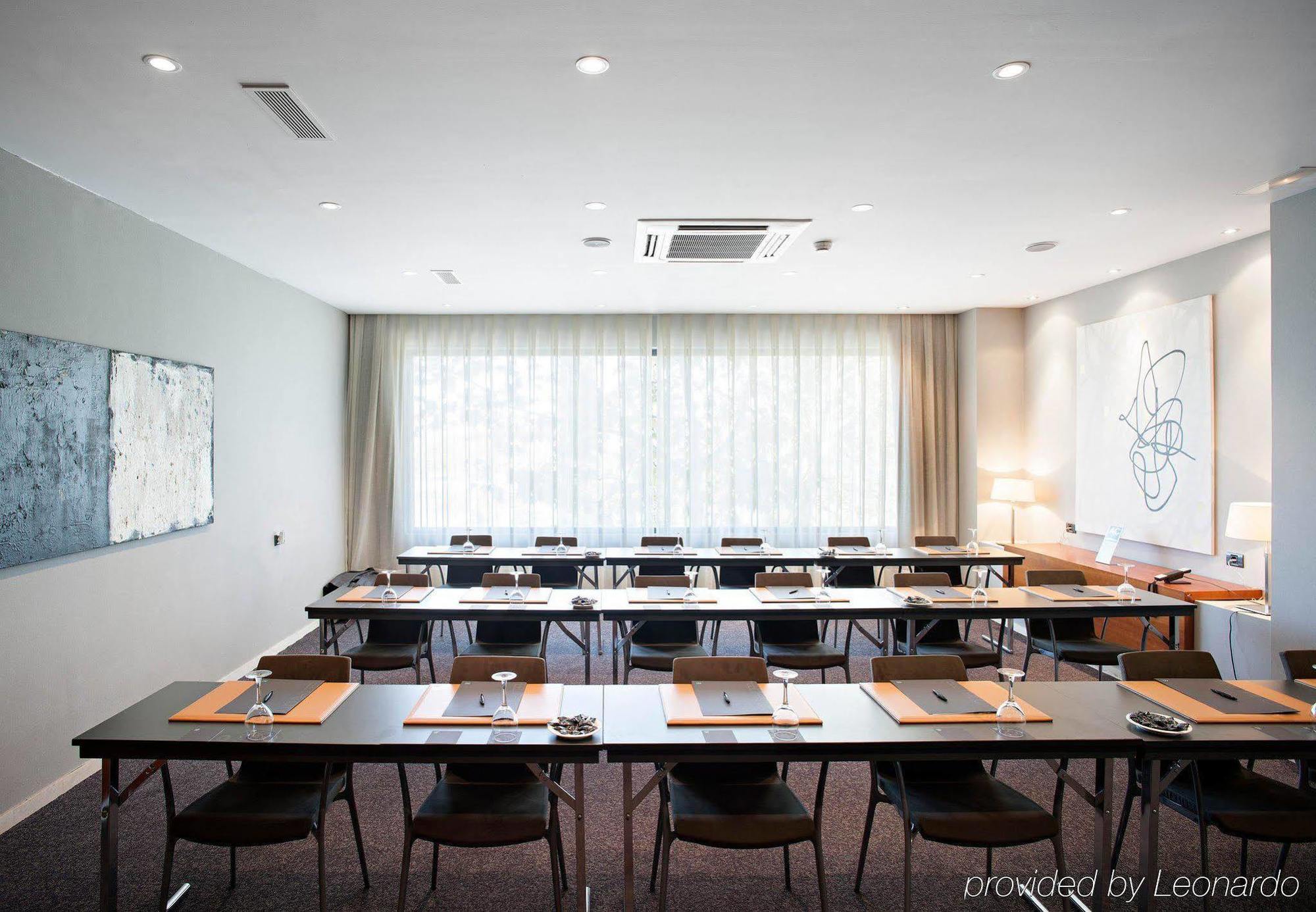 Ac Hotel Huelva By Marriott Ngoại thất bức ảnh