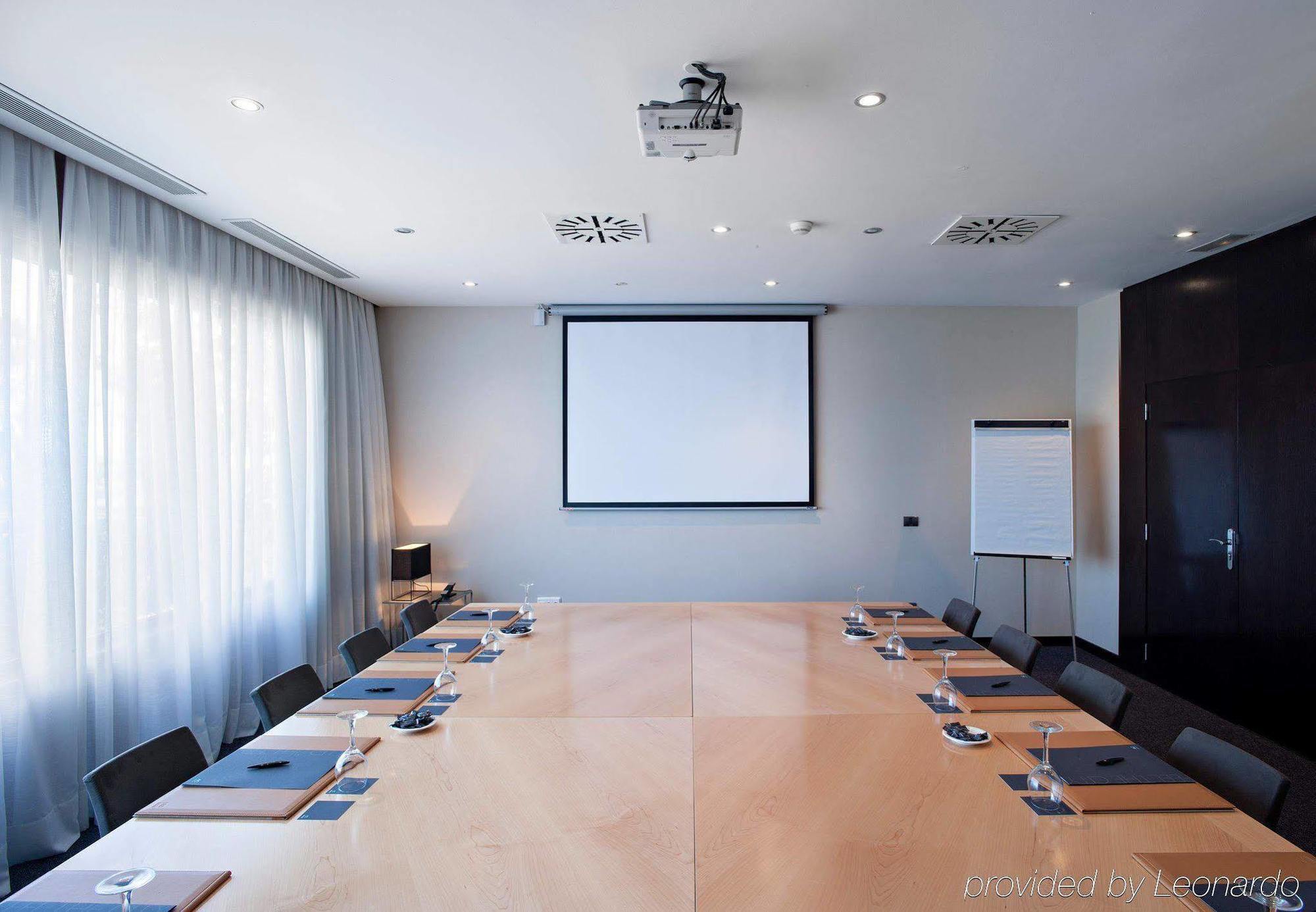 Ac Hotel Huelva By Marriott Ngoại thất bức ảnh